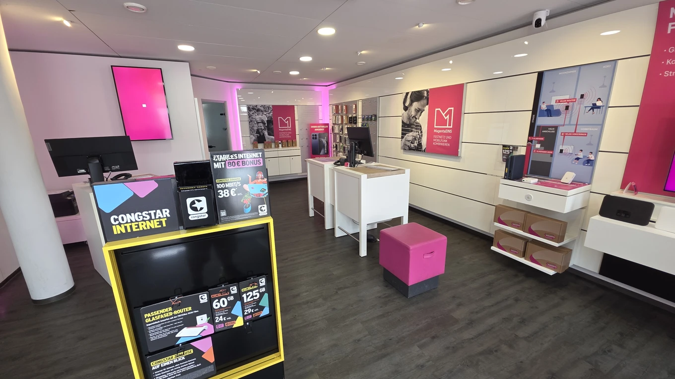 K&F Telecom OHG Shop Innenansicht